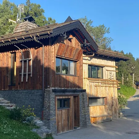 Le Hameau De Marcandou Chalet